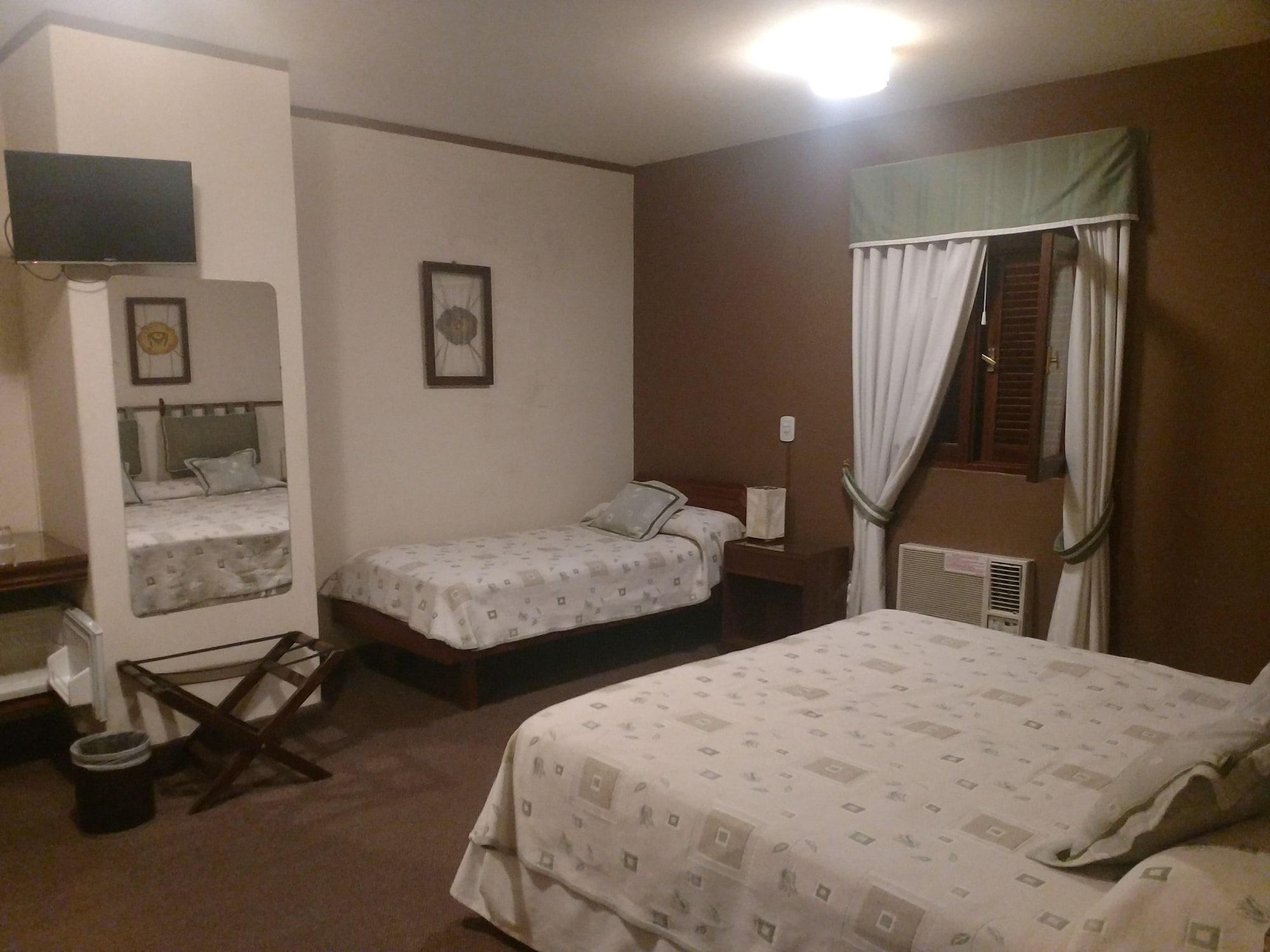 Hotel Shauard Салта Екстериор снимка