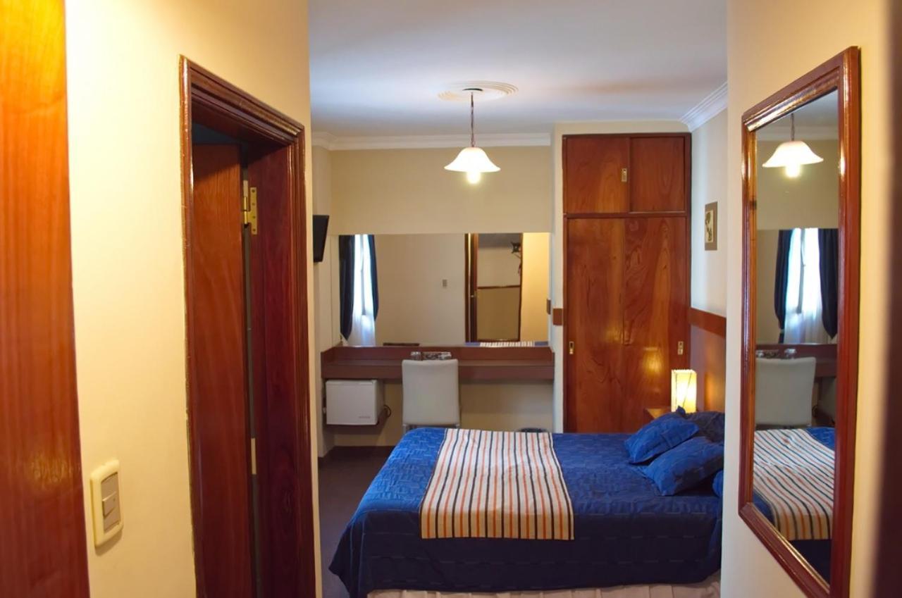 Hotel Shauard Салта Екстериор снимка