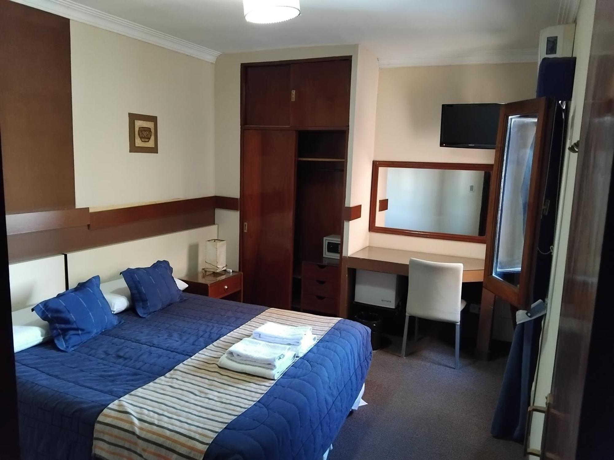 Hotel Shauard Салта Екстериор снимка