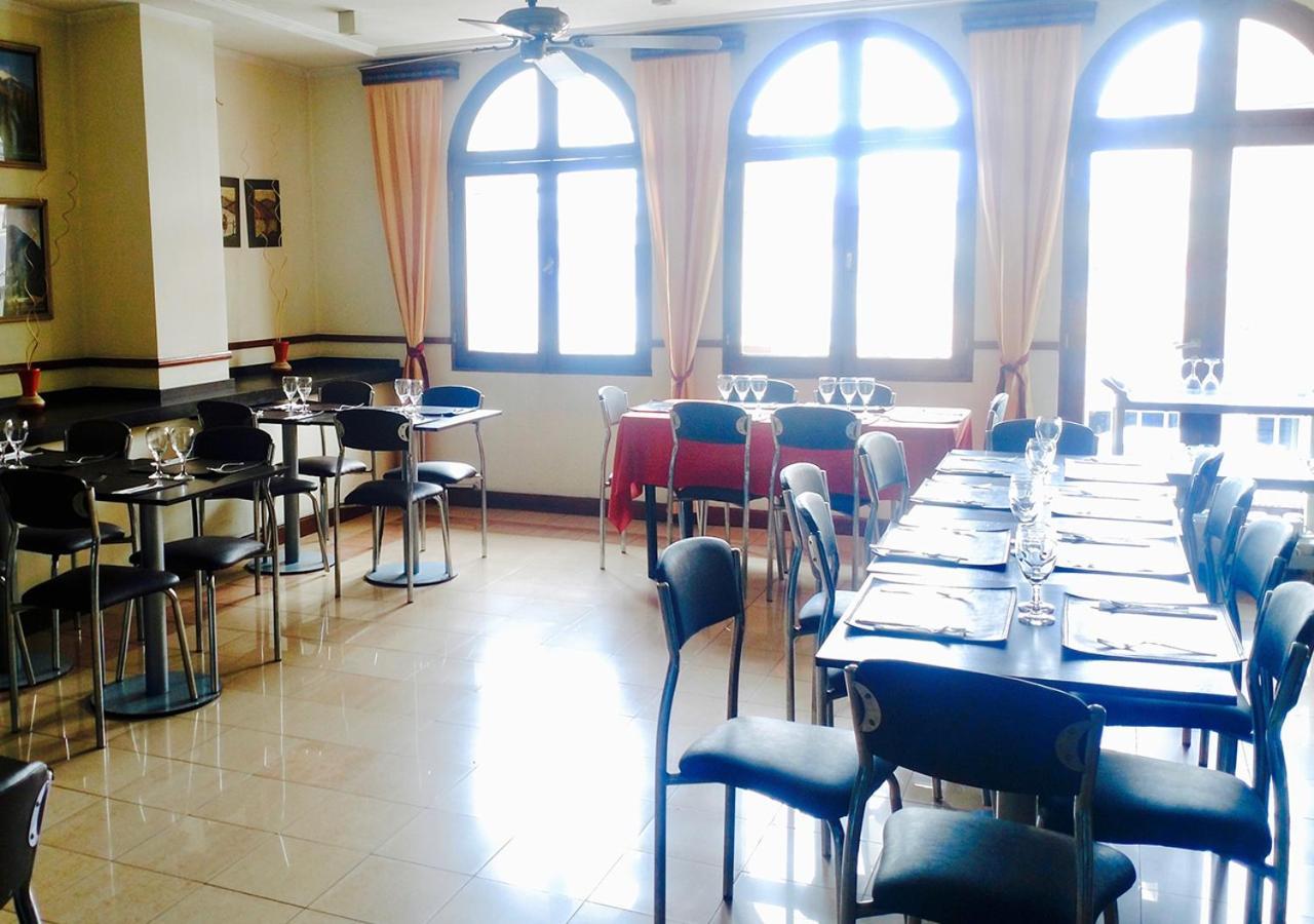 Hotel Shauard Салта Екстериор снимка